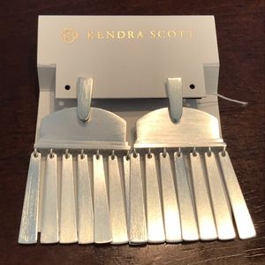Kendra Scott Layne Brushed Silver Earrings